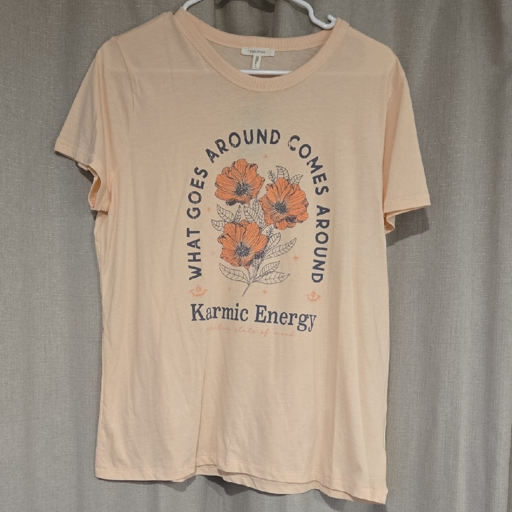 NWaT Maurices Light Peach Graphic Tee
